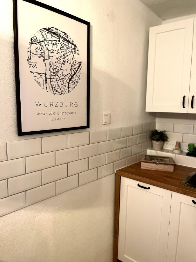 Urban Retreat - And Historic Apartment *